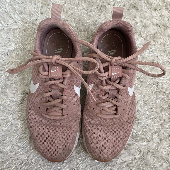 Nike Air Max Motion Running Shoes in Particle Pink - Picture 3 of 12